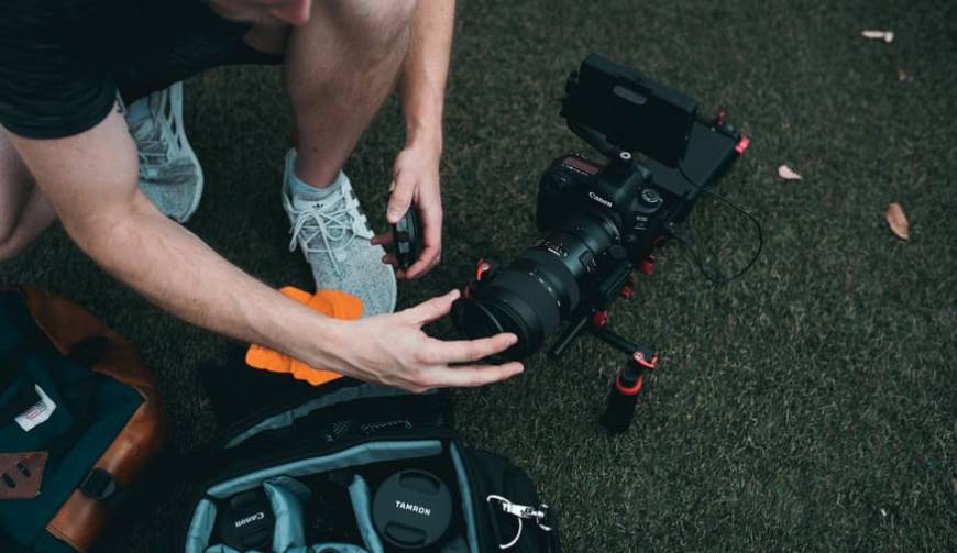 色彩心理学×动态美学，山城区产品视频拍摄公司唤醒感官冲击力